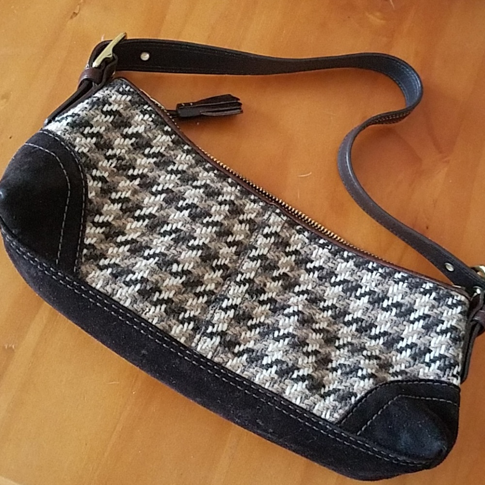 Coach Houndstooth & Suede Handbag~Final Reduction - Picture 4 of 6